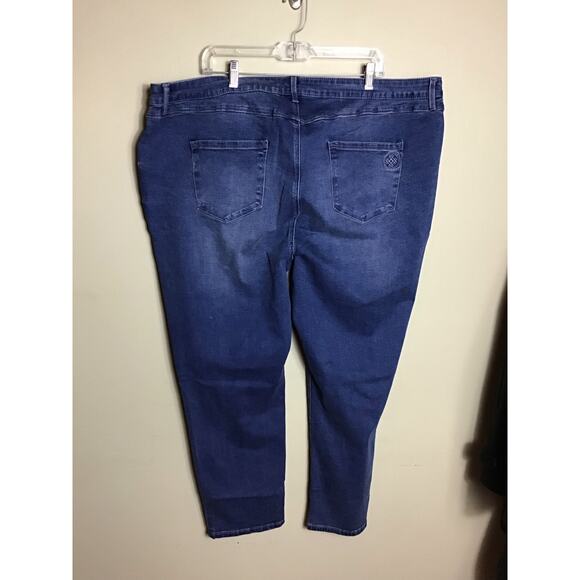Laurie Felt Plus Size Jeans Sz. 28W Blue Skinny Leg Stretchy Medium Wash - Picture 3 of 10